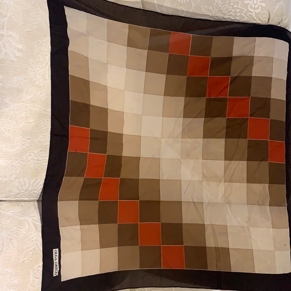 Olga Greco brown, tan and rust scarf